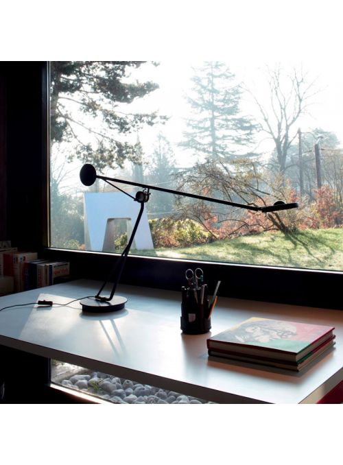 LAMPE DE TABLE AARO