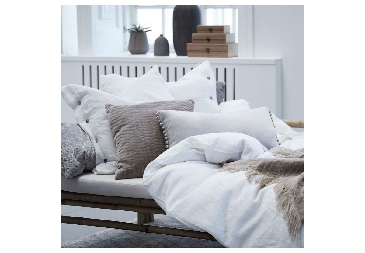 COUSSIN ESSILA
