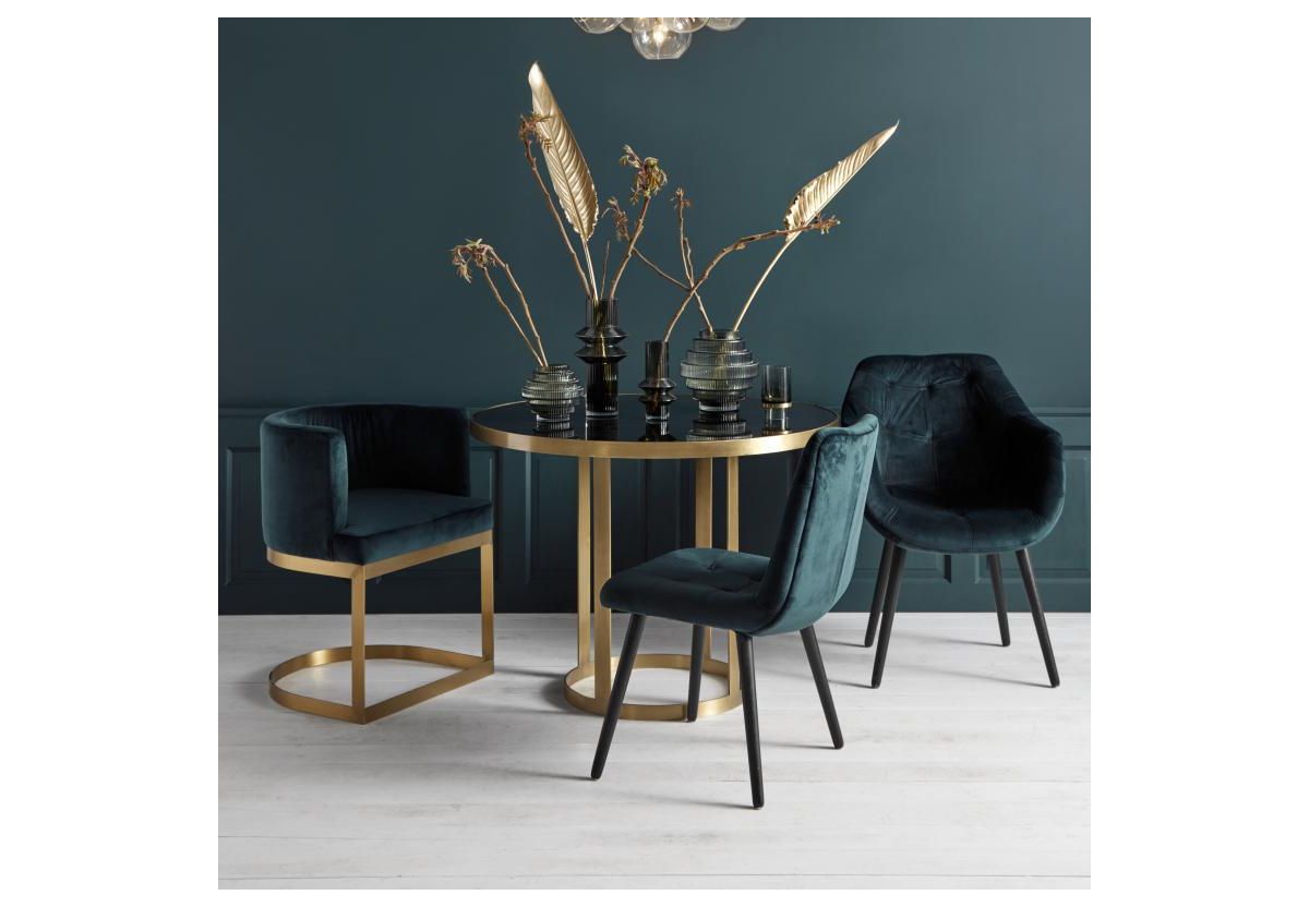 TABLE LUXURY